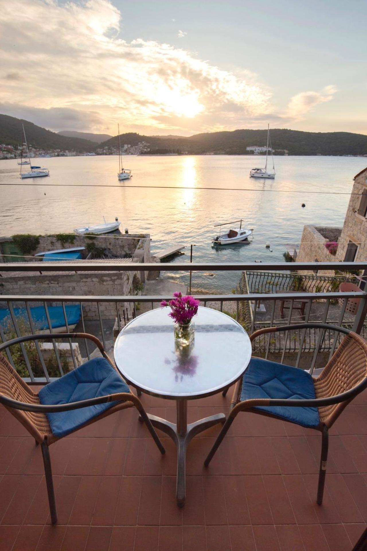Apartments By The Sea Vis - 8525 Eksteriør billede